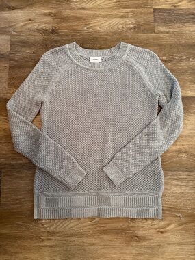 Old Navy Light Gray Textured Crewneck Sweater